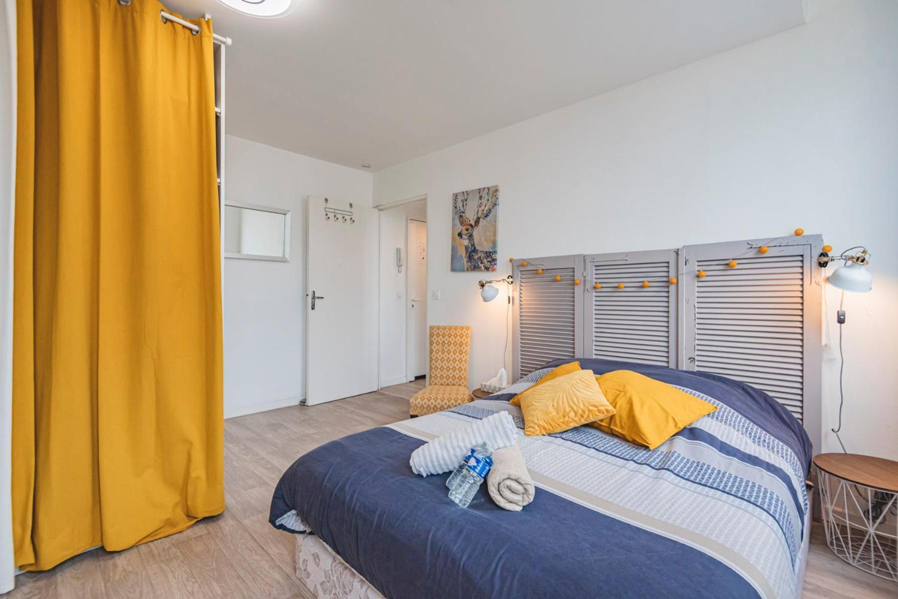 Joli Studio"Le Clair Logis" Gare Centre Petit Dejeuner Possible Reims Buitenkant foto